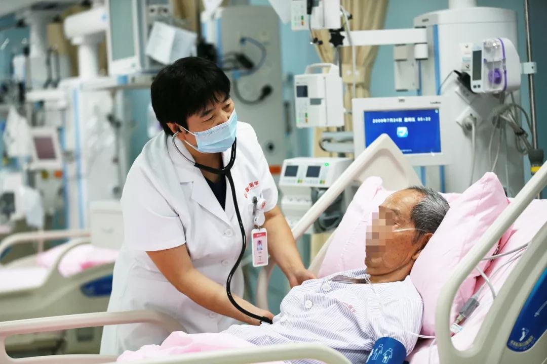 三秦網報道—直擊與死神賽跑的西安國際醫(yī)學中心醫(yī)院重癥醫(yī)學科