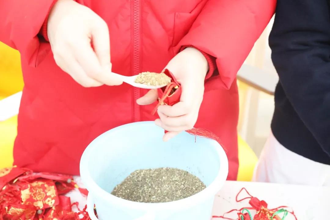 點(diǎn)贊！愛心捐款助力疫情防控