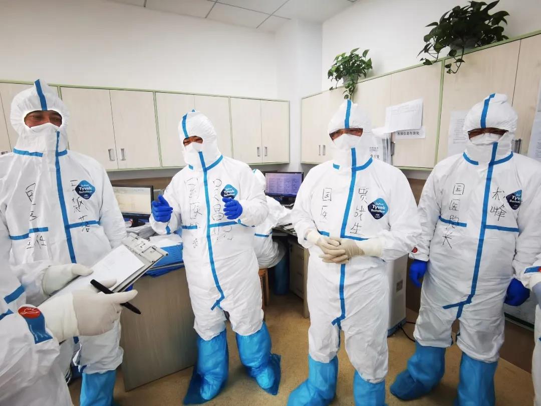 【戰(zhàn)“疫”人物】白衣當鎧甲，抗“疫”是打仗——記西安國際醫(yī)學中心醫(yī)院赴湖北醫(yī)療隊專家王飆落