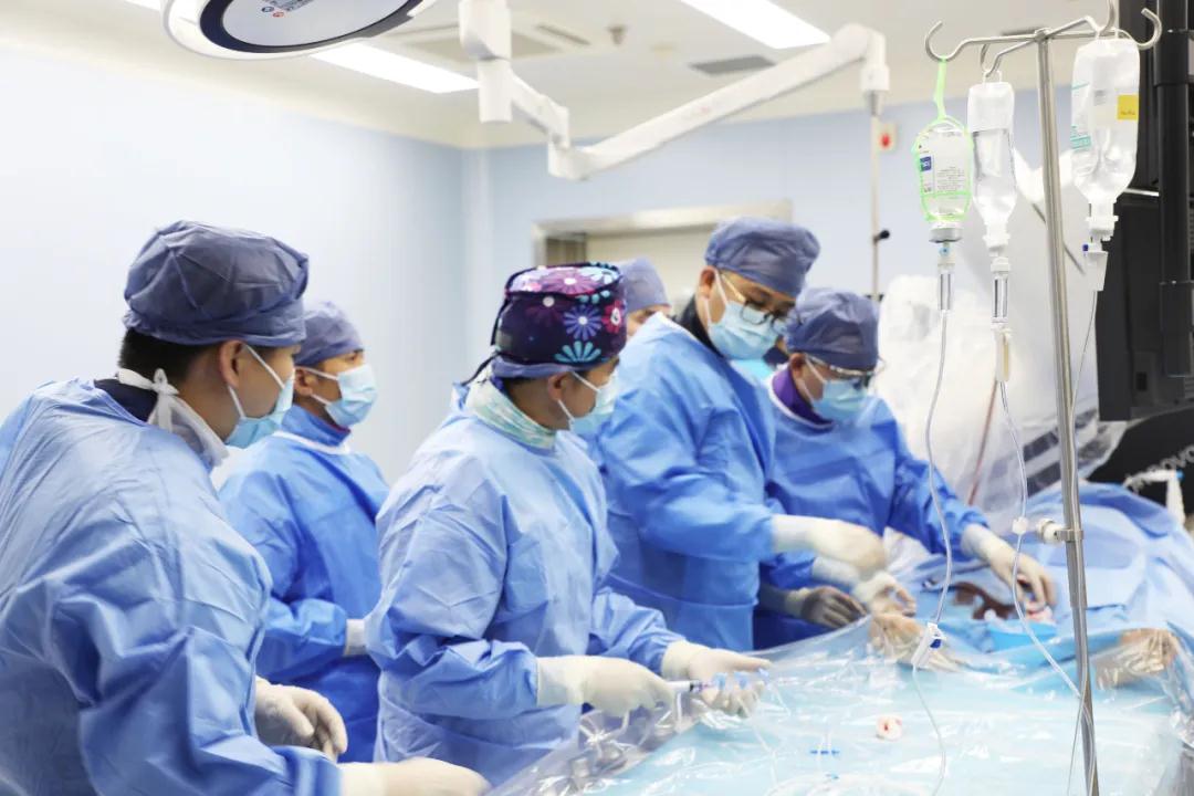 兩場(chǎng)直播愛(ài)你在“心”里，數(shù)萬(wàn)人受益