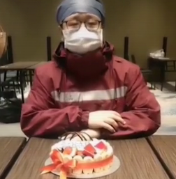 祝在前線奮戰(zhàn)的白衣戰(zhàn)士生日快樂！