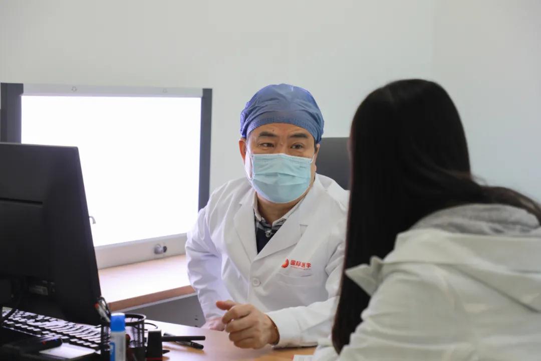 大醫(yī)之道⑥｜千萬里，我追尋著你——三秦最美醫(yī)務(wù)工作者吳昌歸教授寫意