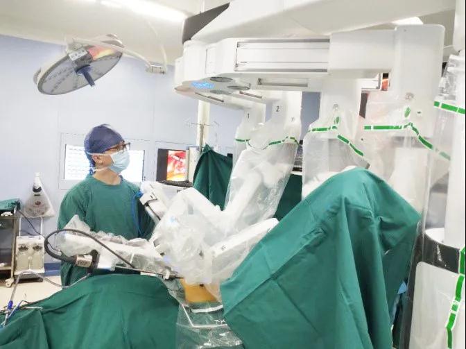 早期肺癌保肺功 機器人手術(shù)顯神通