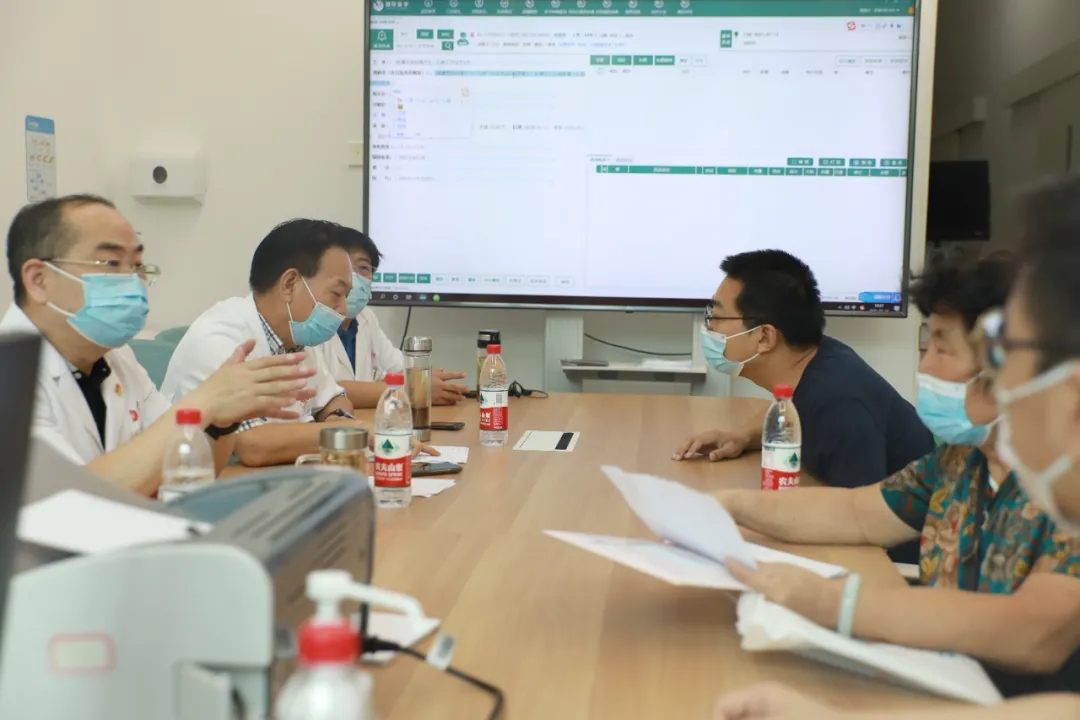 我為群眾辦實事|多學(xué)科聯(lián)合義診活動惠民生