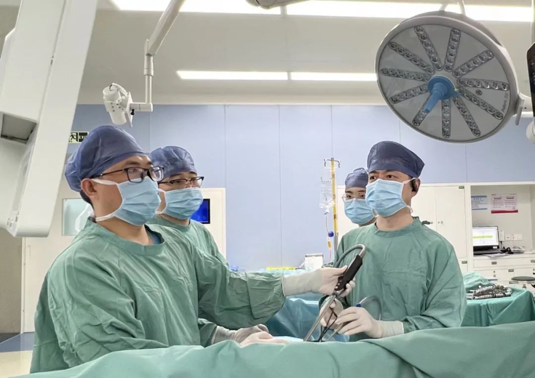 3cm切口解決10cm巨大腫瘤困擾！