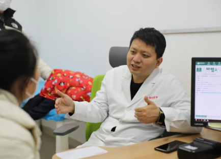 腦癱偏癱患者福音！我院“腦癱偏癱完美梯度療法診療”門診開(kāi)診