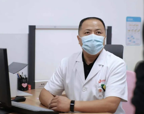 真功夫！一把“隱形手術(shù)刀”切除顱內(nèi)腫瘤