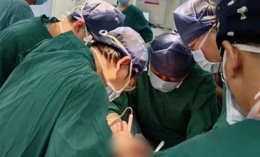 突破氣管外科極限！硬核技術(shù)讓患者重獲新生