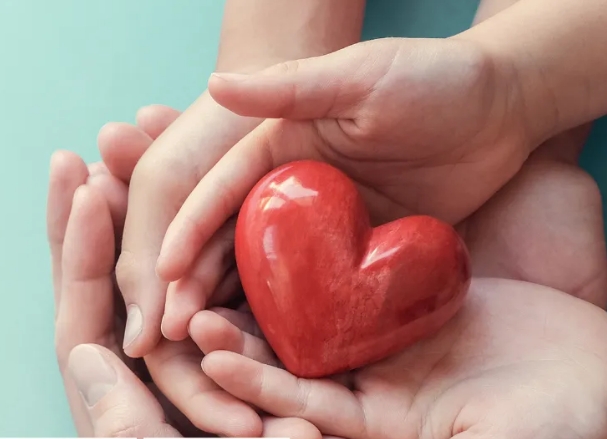 心梗救治日|牢記兩個“120”：及時撥打120電話，黃金“120”分鐘內(nèi)有效救治！