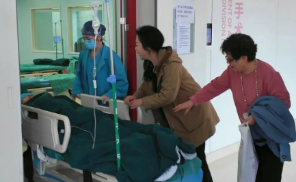 91歲骨折好了，92歲又來(lái)…“孫二娘”母女的犟與愛(ài)