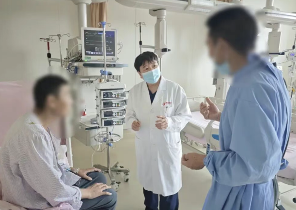 他凝血功能近乎“歸零”，這場手術(shù)如何成為可能？